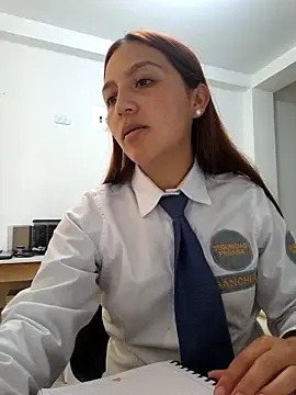 Emily-7_'s cam snapshot