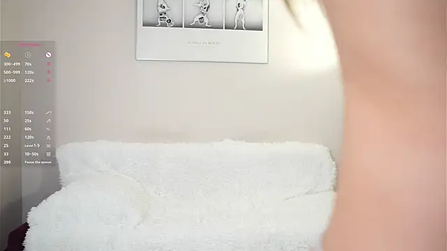 LoraLynn's cam snapshot