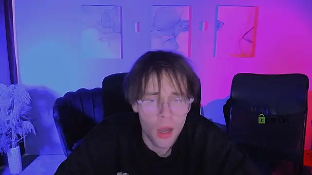 michael_strong1's cam snapshot