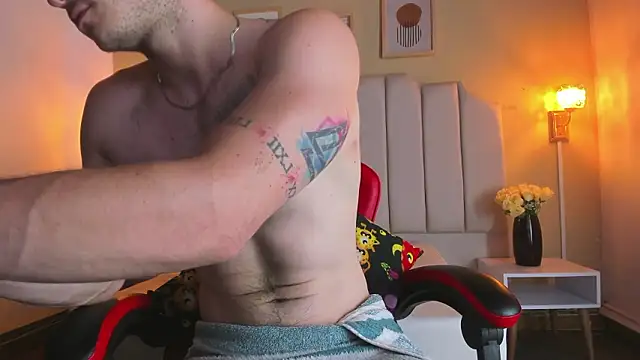 juan_prior's cam snapshot