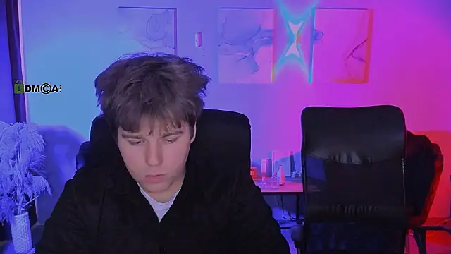 michael_strong1's cam snapshot