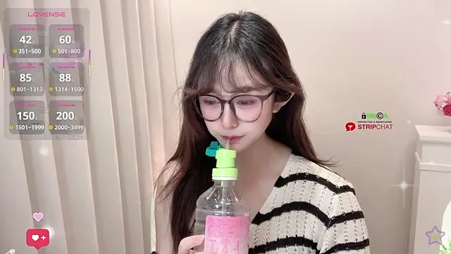 Kala_baby live sex cam