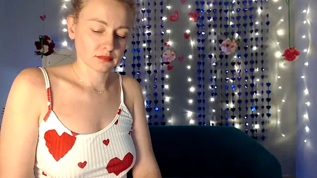 Sunny_blond's cam snapshot