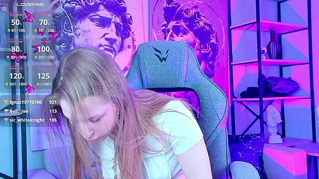 CuteMousee live sex cam