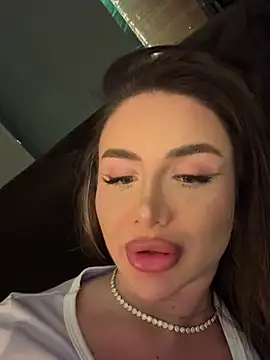 AshleySinn live sex cam