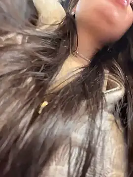 Chloe__Moon live sex cam