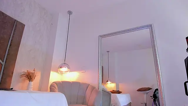 Martinaa_Jones_ live sex cam