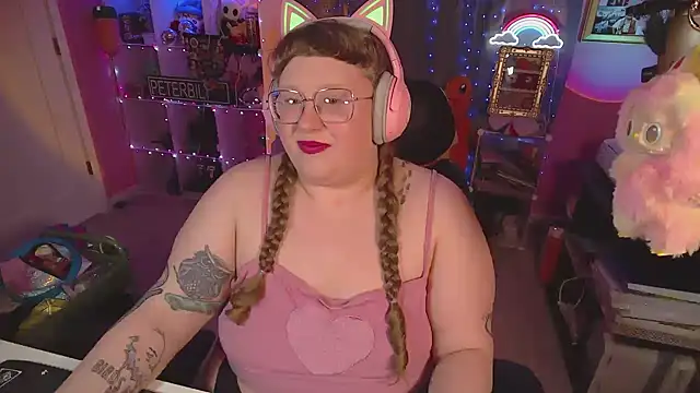 FatVeronica's cam snapshot