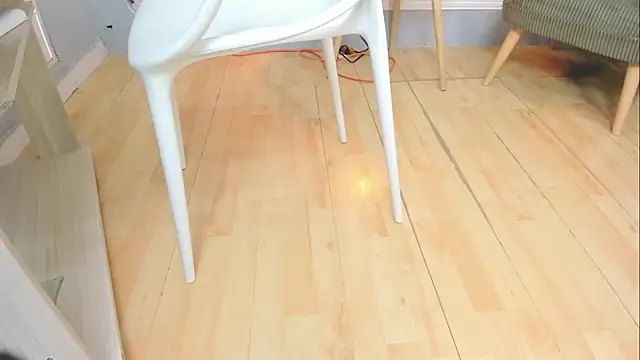 karola_park's cam snapshot