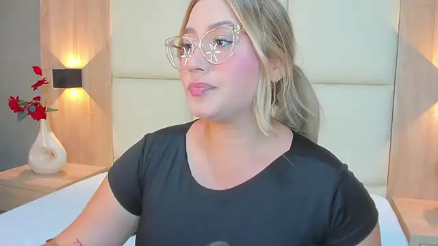 antonella_cutie_ live sex cam