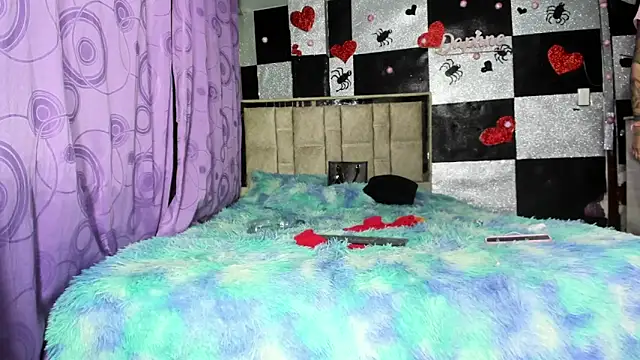 sophiaydaphne live sex cam