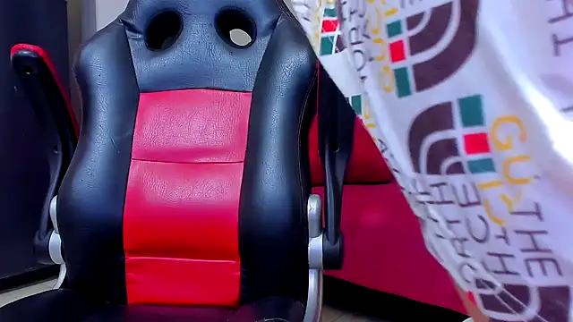 kerlysmith_24 live sex cam