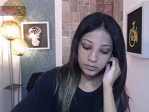 Scarleet_miaa's cam snapshot