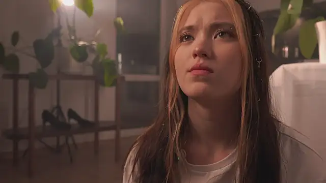 EleniRoeber's cam snapshot