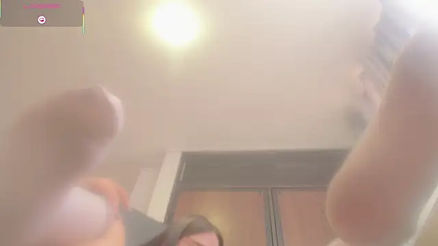 Miley_Baker live sex cam