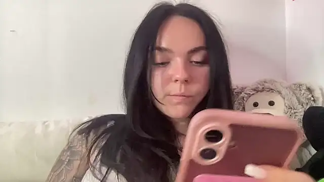 YorkshireGirly's cam snapshot