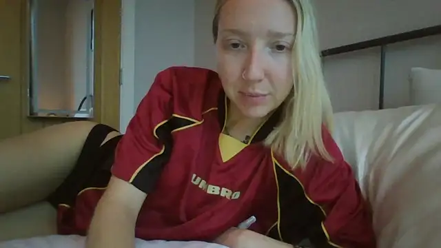 gigiblissxo's cam snapshot