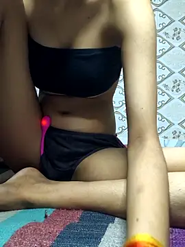 Aidakhan1212's cam snapshot