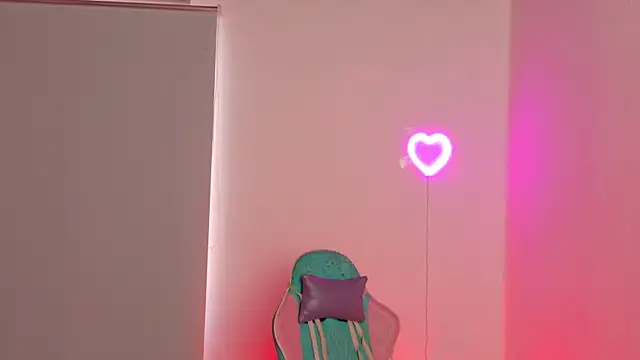 WandaDoll live sex cam