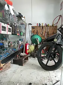 Paul22cm- live sex cam