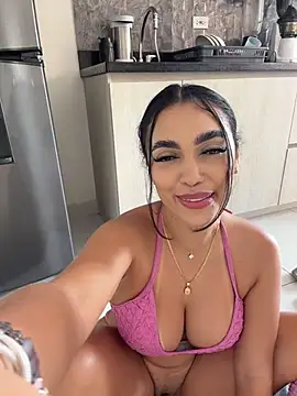 emma_andrew1 live sex cam