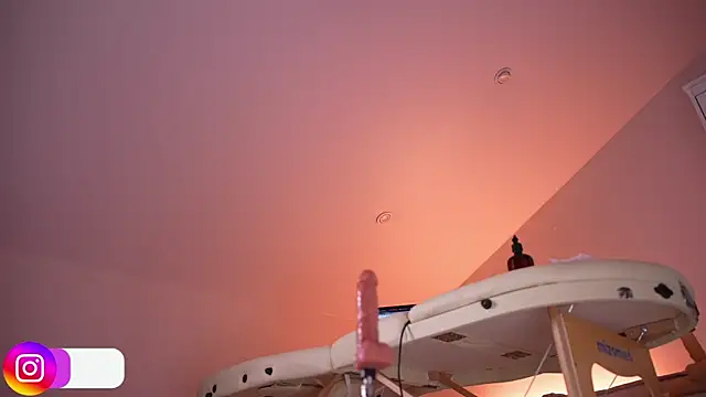 Lilevame live sex cam