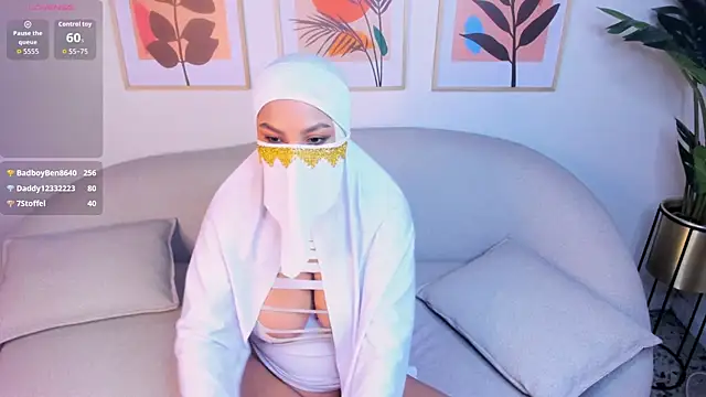 salmma_habibi's cam snapshot