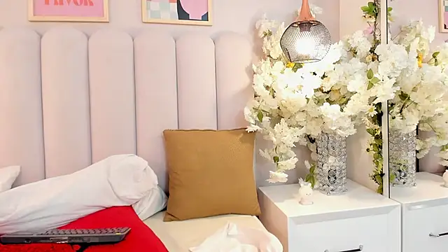 ARIEL_BROWN's cam snapshot