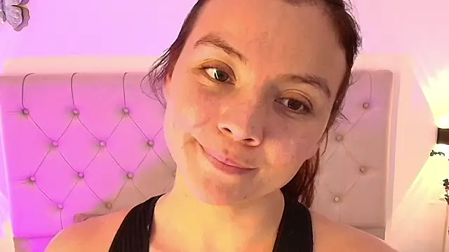 MiccaMadison's cam snapshot