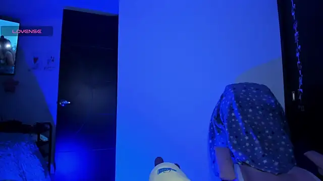 maraynico's cam snapshot