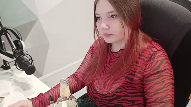 sweetyyfoxy's cam snapshot