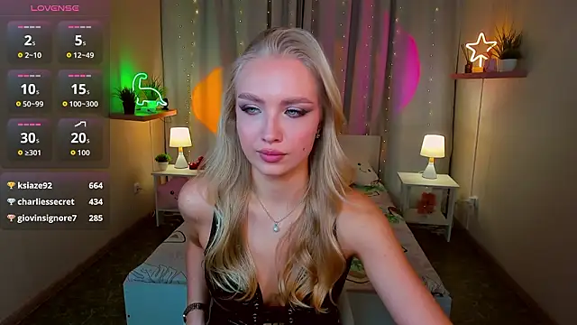 TessaGrays's cam snapshot