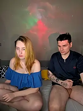 ToxyFoxyy's cam snapshot