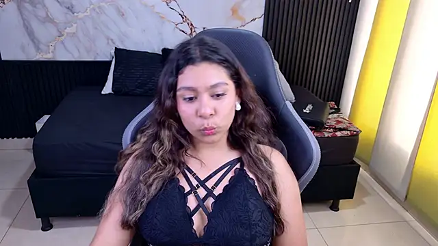 Sophie19__'s cam snapshot