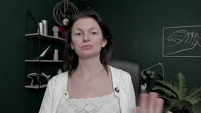 VivianWILD live sex cam