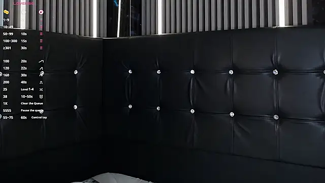 _ArianaToroo's cam snapshot