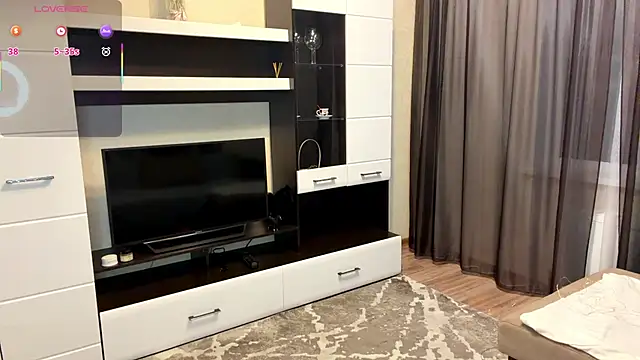 ElgaBlumer's cam snapshot