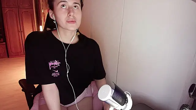 KristinaScott's cam snapshot