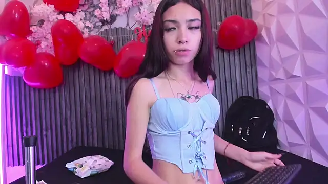 Molly_Bms_'s cam snapshot