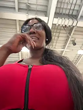 Bustykeyla live sex cam