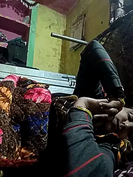 Pooja_hote's cam snapshot