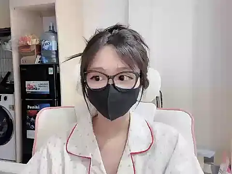 Yuyu-baobei live sex cam
