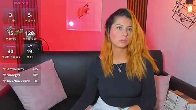 Nahiajhonson_'s cam snapshot