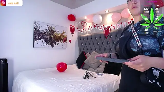 CaroFisher live sex cam