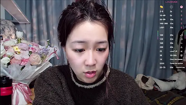 XueLi1902 live sex cam