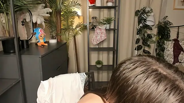 ThelmaJusto live sex cam