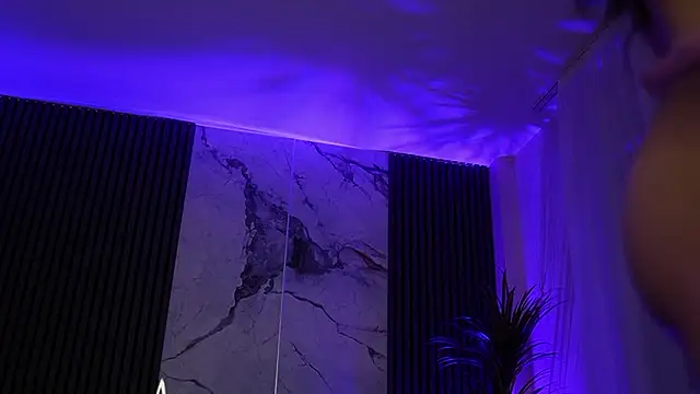 KimmBlaze's cam snapshot