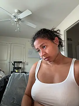 AshleyLoveee live sex cam