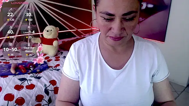 SapphireMist's cam snapshot