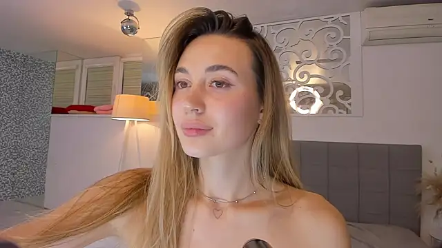 AlexaWilds's cam snapshot